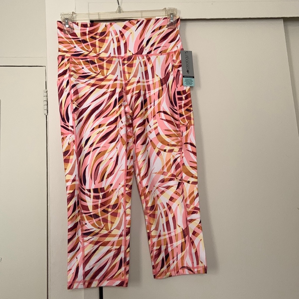 NWT Performance leggings